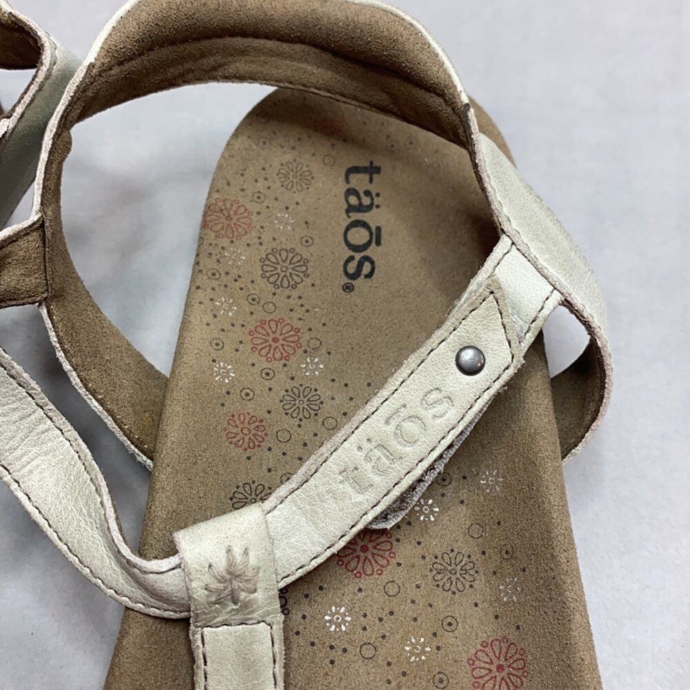 Taos Footwear Leather Double T-strap Sandal 10 - Picture 12 of 12